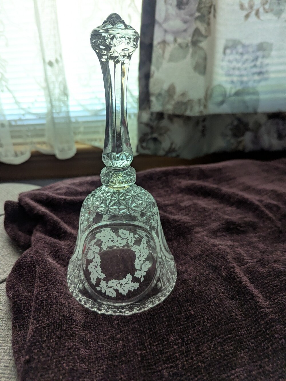 Wreath Bell